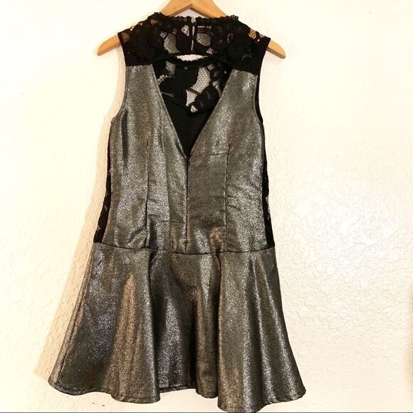 ASTR the Label Gunmetal Grey Metallic Lace Dress - Picture 4 of 8